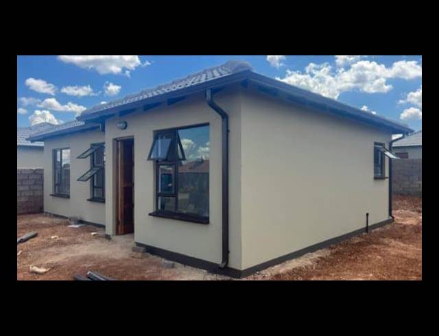 3 BEDROOM HOUSE FOR SALE IN WINDMILL PARK EXT